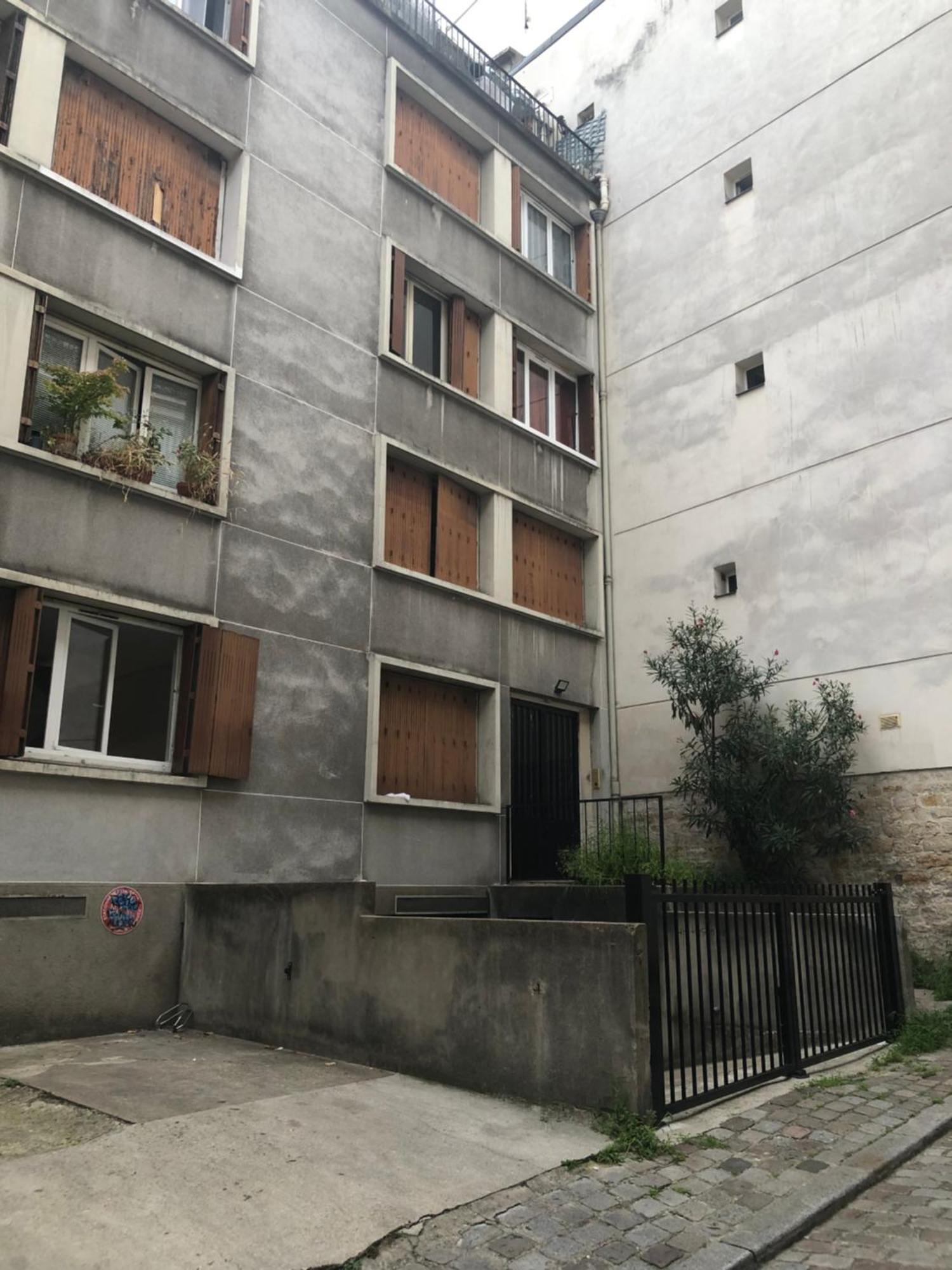 Studio Pigalle De 25 M2 - 2 Lits Simples Type Gigogne Pour 2 Personnes - Coeur Touristique De Paris - 2 Minutes De La Station Metro Pigalle ,Petit Train Vers La Butte Montmartre-Cabarets Moulin Rouge,Chez Michou-Restaurants Bouillon Pigalle,Berliner エクステリア 写真