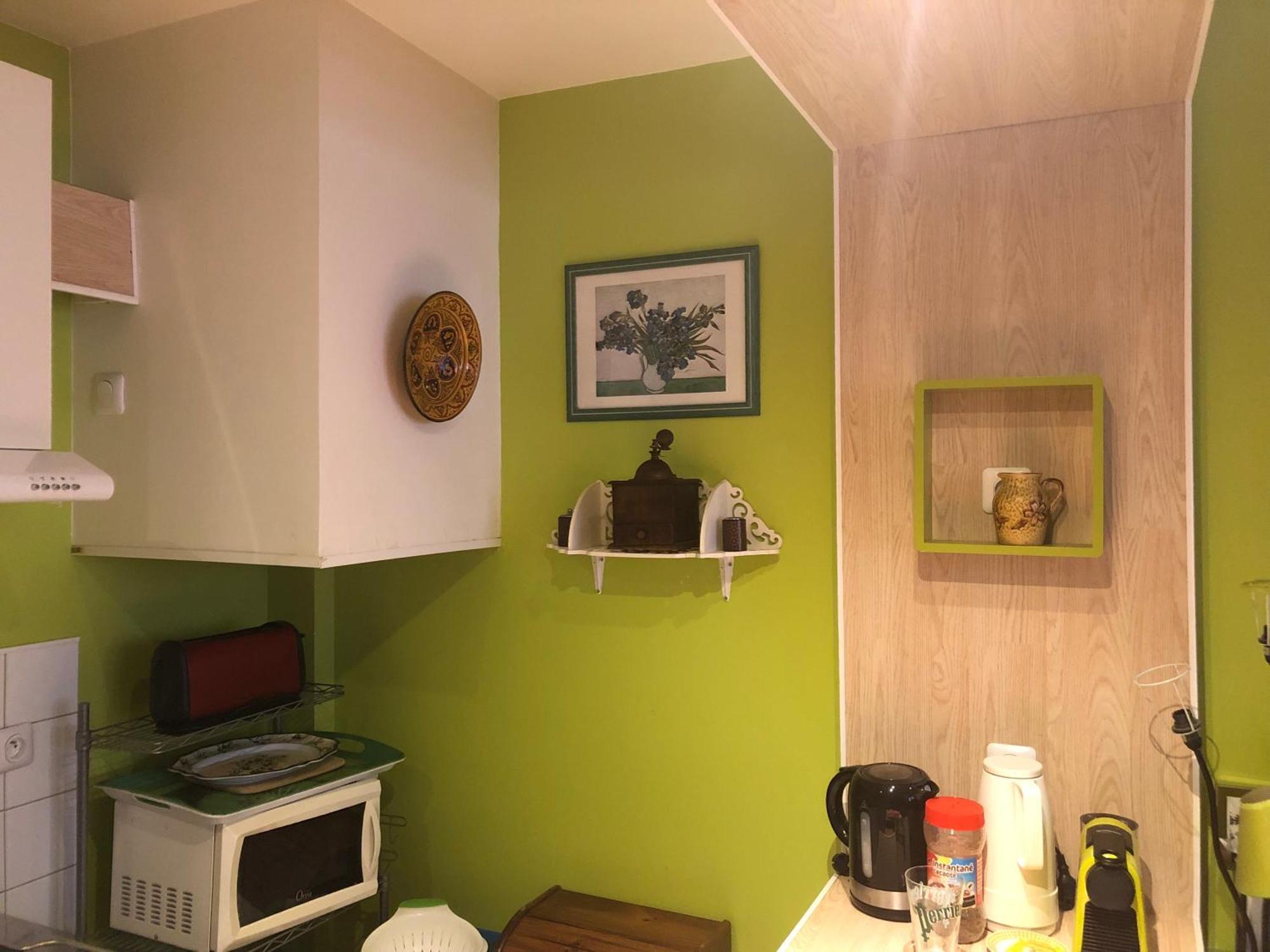 Studio Pigalle De 25 M2 - 2 Lits Simples Type Gigogne Pour 2 Personnes - Coeur Touristique De Paris - 2 Minutes De La Station Metro Pigalle ,Petit Train Vers La Butte Montmartre-Cabarets Moulin Rouge,Chez Michou-Restaurants Bouillon Pigalle,Berliner エクステリア 写真